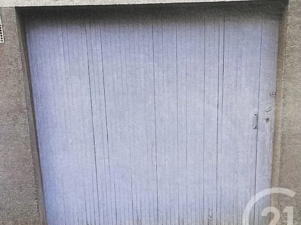 Parking 15 m² 