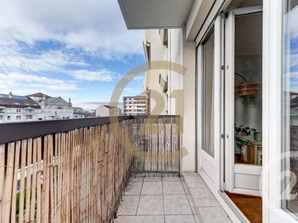 Appartement 4 pièces 80 m² 