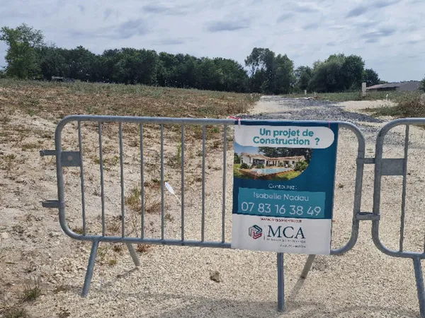 Terrain 1300 m² 