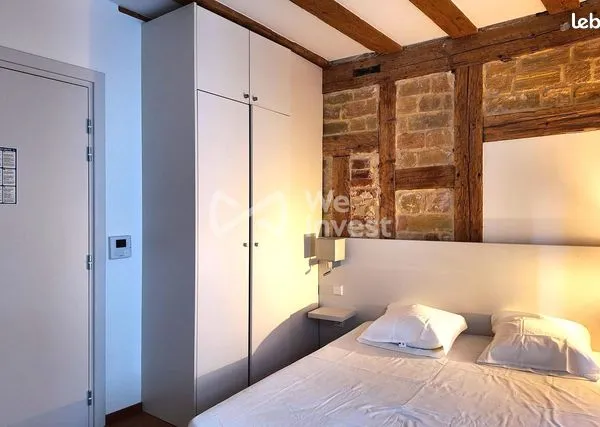 Studio 1 pièce 16 m² 