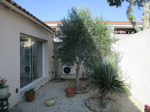 T4 R+1 de 91m2 neuf 2023 320 000 € 