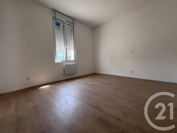 Studio 1 pièce 18 m² 