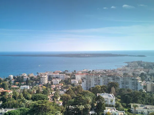 Achat : Maison Cannes (06150) 