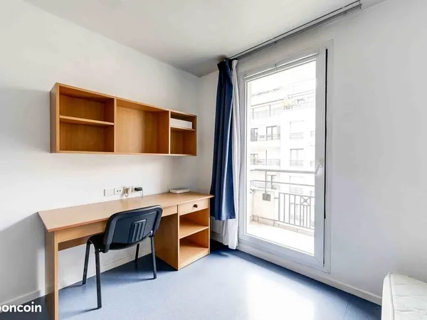 Studio dans résidence étudiante 
