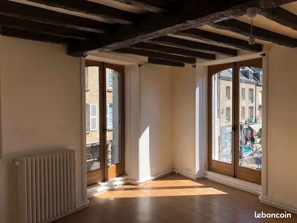Superbe appartement Duplex à louer - Valognes hypercentre 