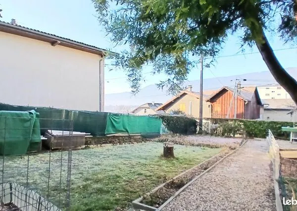 Appartement 2 pièces 63 m² 