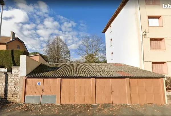 Parking 13 m² 