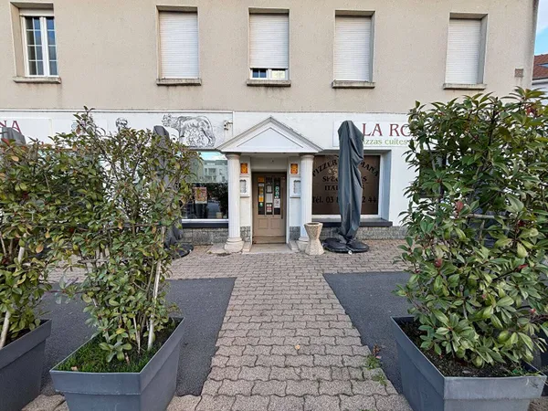 Boutique Vente Maizières-lès-Metz   300000€