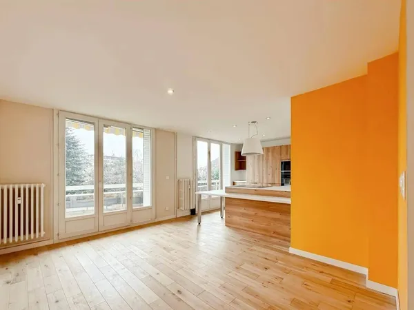 Appartement 4 pièces 65 m² 