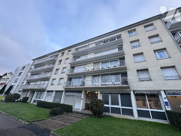 Appartement 4 pièces 79 m² 