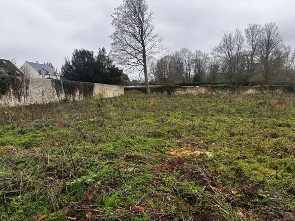 Terrain à bâtir de 395 m² à MORTCERF (77) 