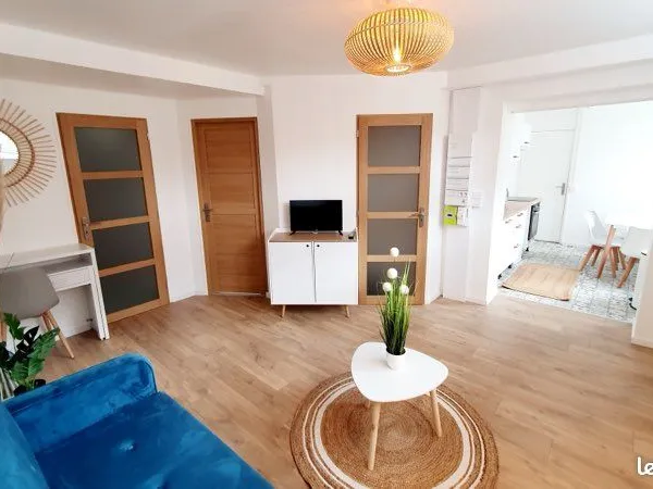 Beau T2 meublé Saint Honore 