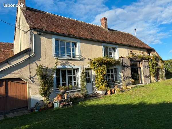 Ancien Ferme a vendre dans Le Parc de Perche 