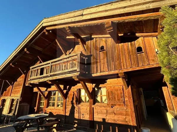 MEGÈVE / CHALET ALPIN CENTRE VILLAGE À PIED 