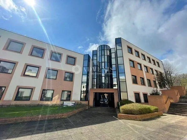 Bureau 1171 m² 