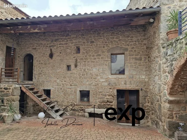 Maison 8 pièces 181 m² 