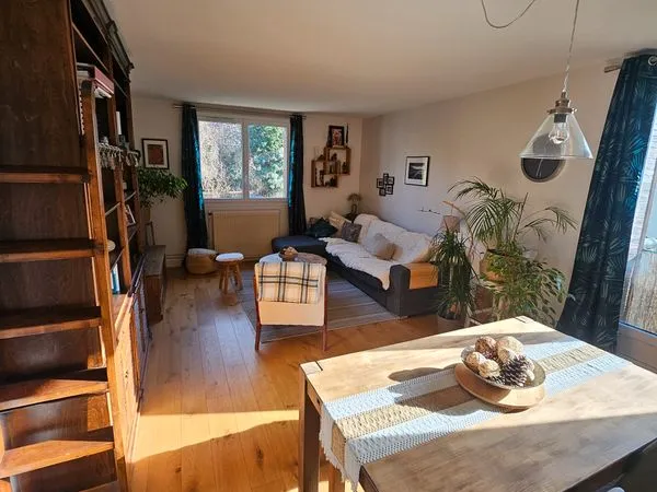 Appartement lumineux avec vue 