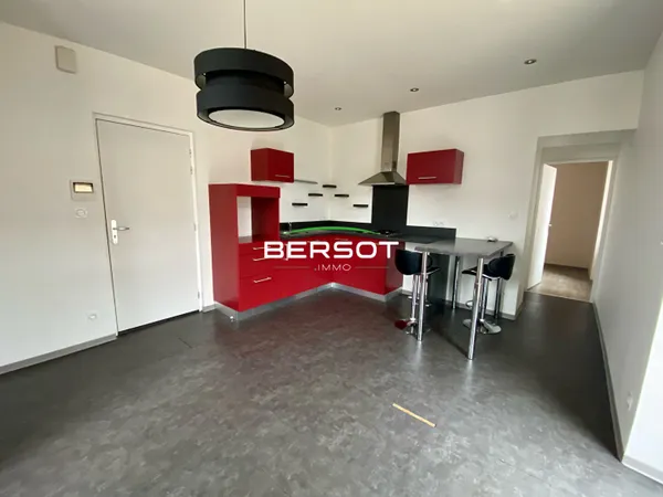 Appartement Pontarlier avec Chambre séparée proche Suisse. 