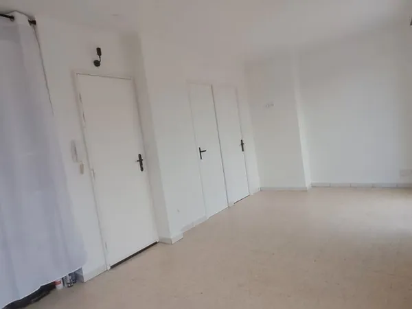 Location t1 