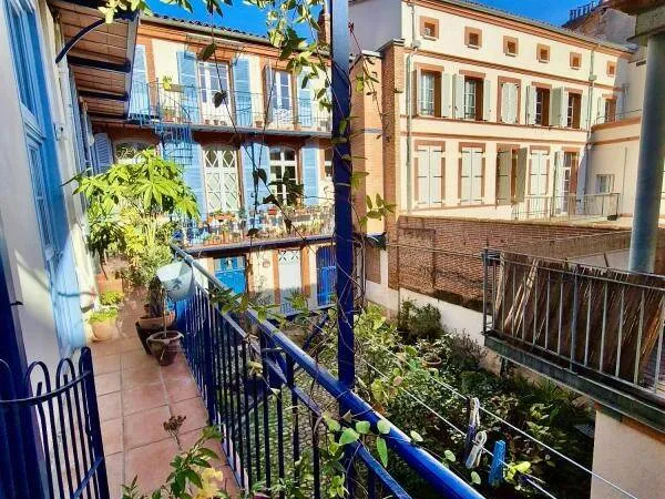 Appartement 1 pièce 71 m² 