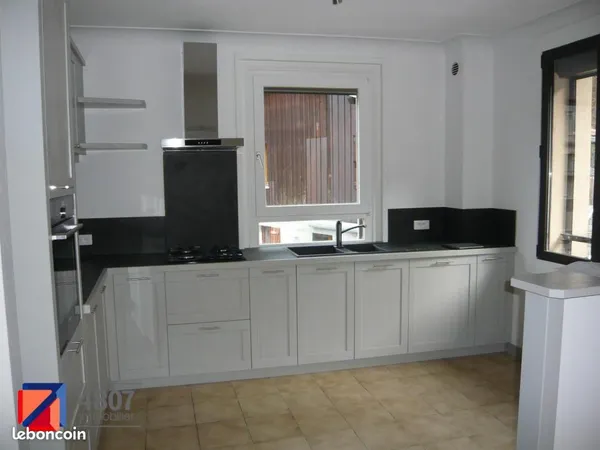 Appartement 4 pièces 72 m² 