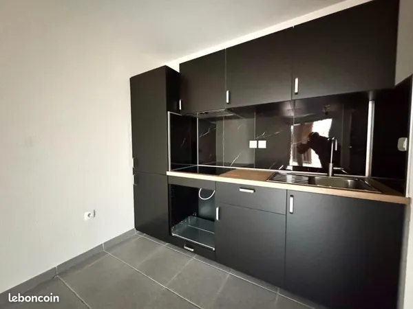 Appartement 3 pièces 53 m² 