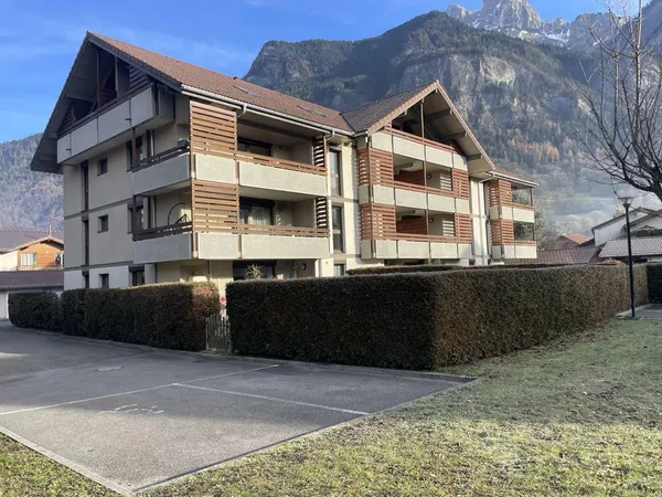 F1 2ème étage + Parking couvert - SALLANCHES-St.MARTIN 
