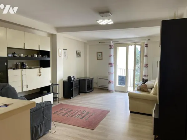 Appartement 3 pièces 94 m² 