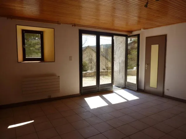 Studio 1 pièce 37 m² 