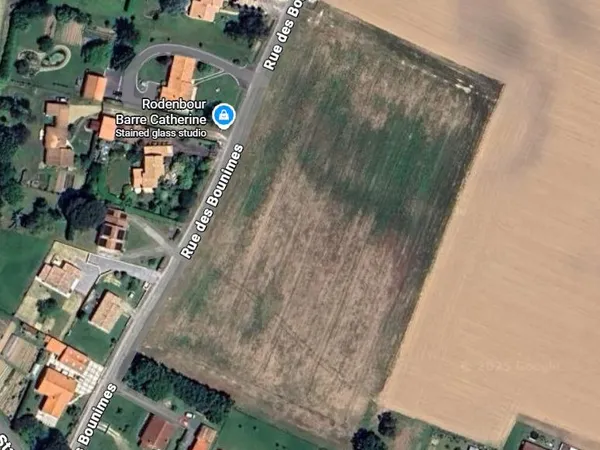 Terrain 322 m² Corme Royal 