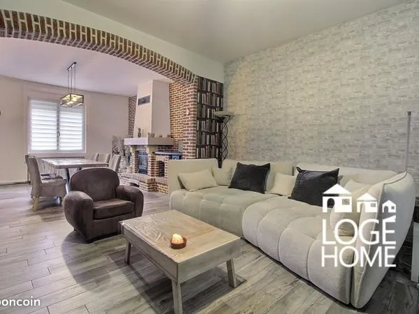 Maison 5 pièces 160 m² 
