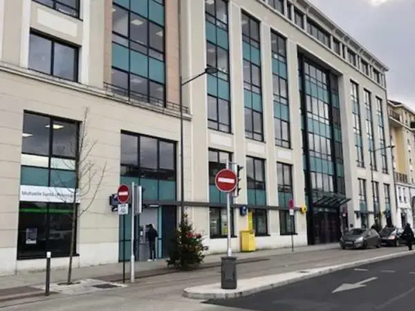 Location Bureau Bussy Saint Georges 77600 