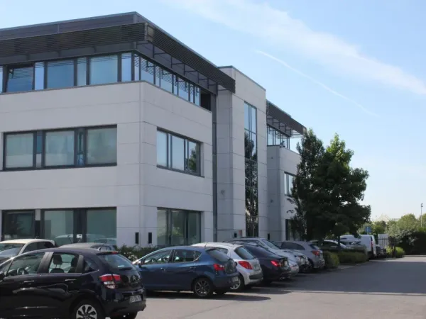 Bureaux à louer à LES ULIS 91940 