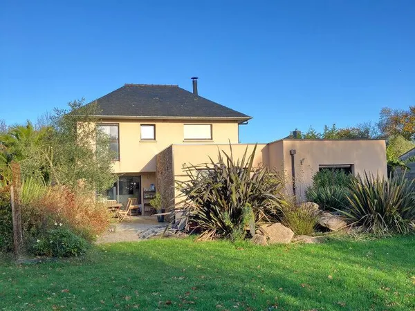 Maison 9 pièces 203 m² 
