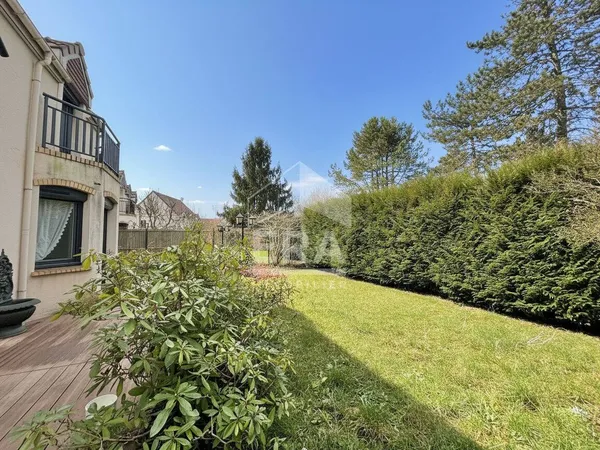 Maison 5 pièces 144 m² 