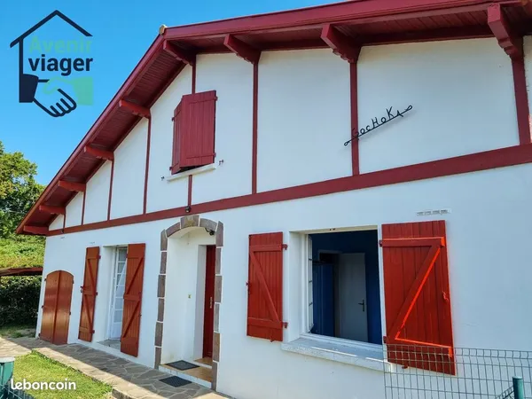 Maison en viager 6 pièces 117 m² 