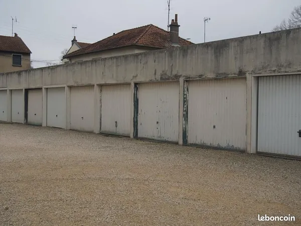Parking 13 m² Dijon 
