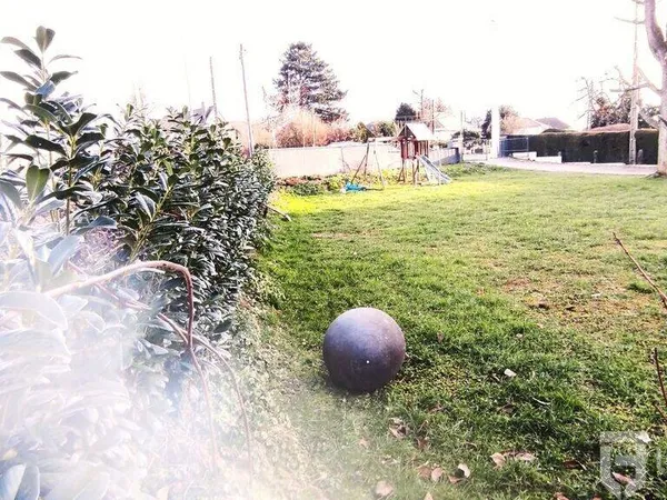Terrain 370 m² 