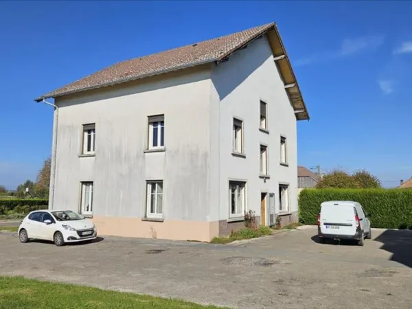 Maison 8 pièces 240 m² 
