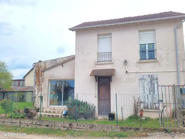 Local commercial 267 m² 