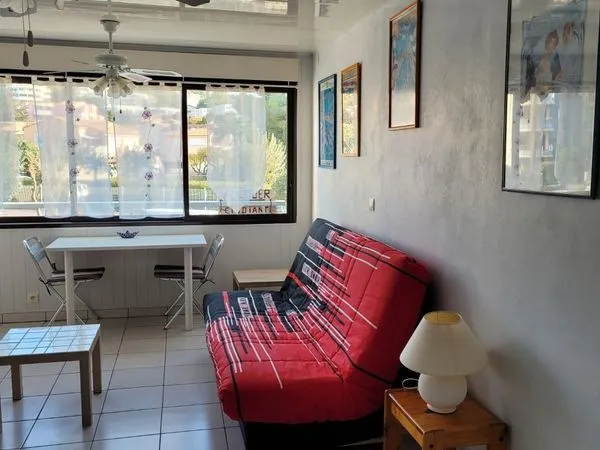 Studio meublé 25m2 à Sète 