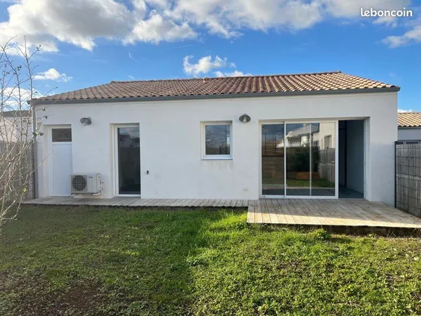 Vente Maison plein-pied T4 : 349 000 