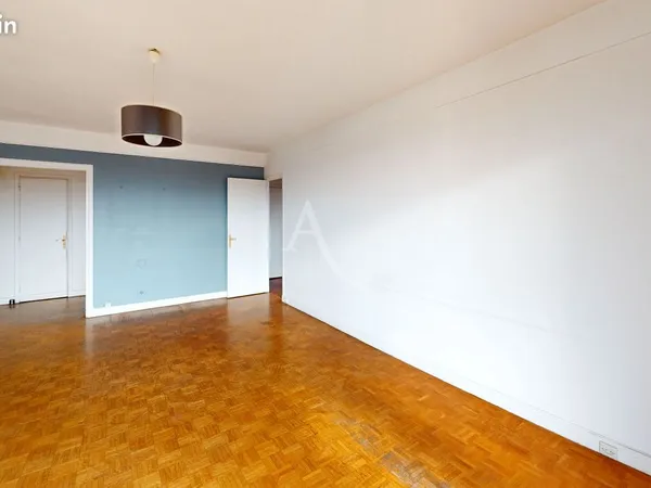 Appartement 3 pièces 76 m² 