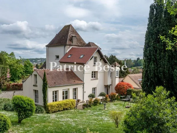 Maison 6 pièces 220 m² 