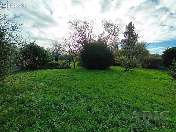 Terrain 927 m² Dammartin En Goele 