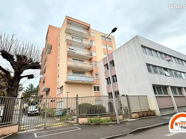 Appartement 1 pièce 28 m² 