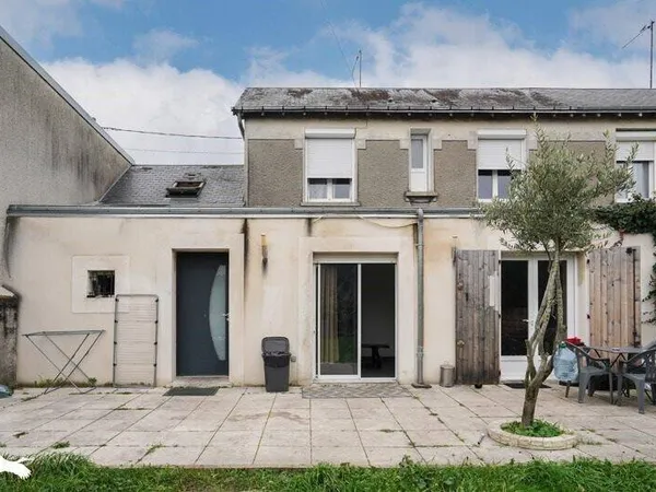 Maison de plain-pied 6 pièces 116 m² 
