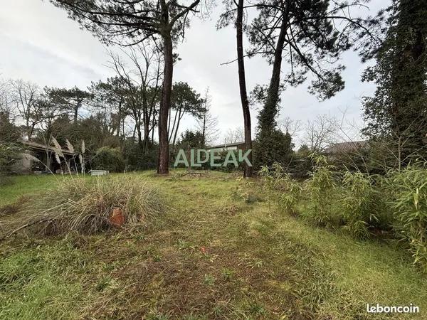 Terrain 640 m² Audenge 
