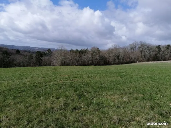 Terrain 8500m² 