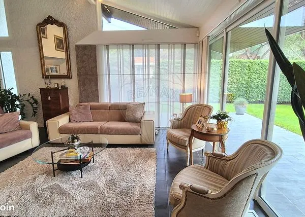 Maison 6 pièces 165 m² 
